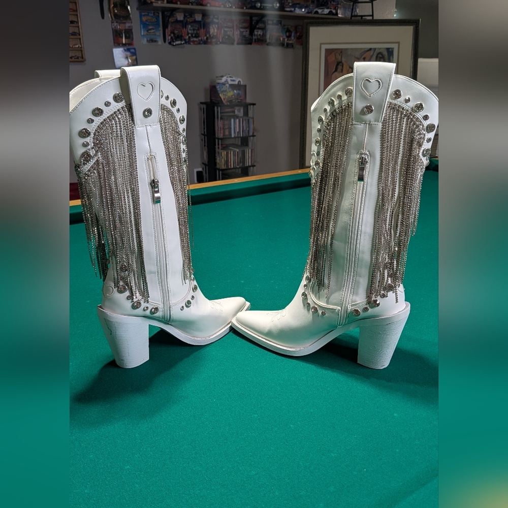 White Fringe Western Boots - Picture 6 of 12